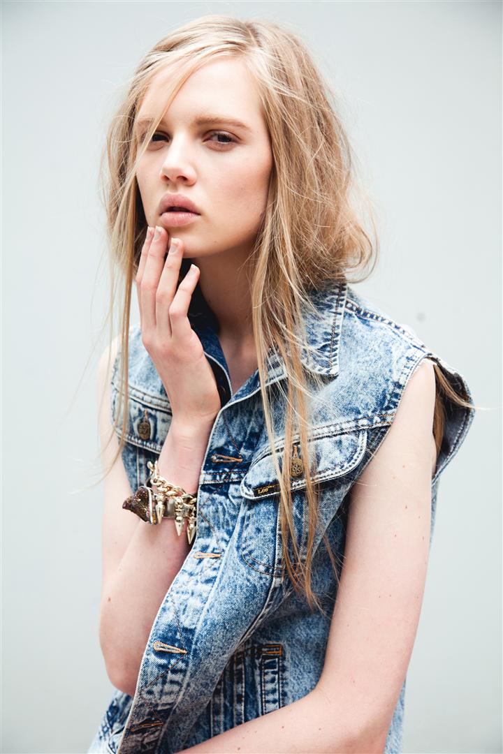 Holly Rose @ Red11 - Laura Allard-Fleischl Photographer - UK